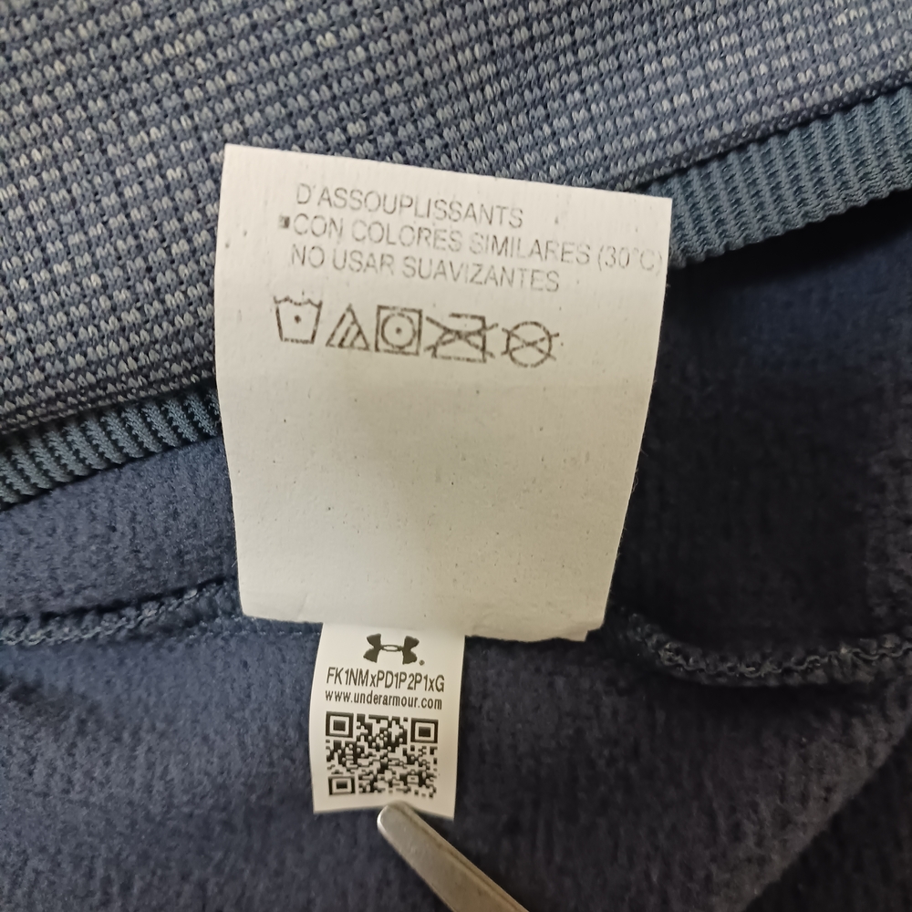 Under Armour Sweater  Mens Sweater Fleece Pullover Storm Golf 1/4 Zip Navy Sz SM - Picture 11 of 11